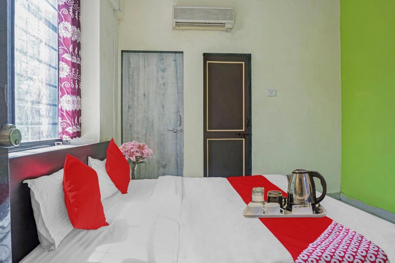 Hotel O R K Exclusive Хинджавади Экстерьер фото